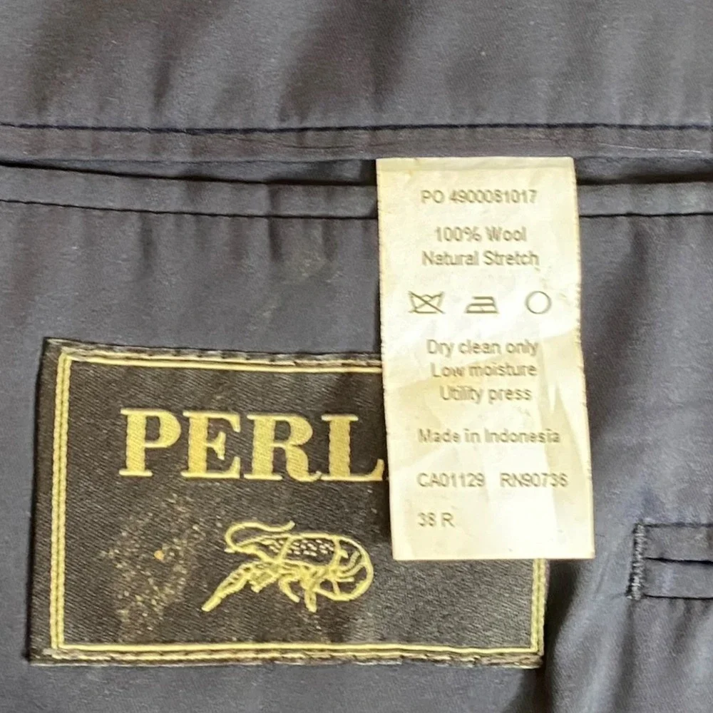 Perlis Mens Navy Blue 100% Wool Gold Buttons Blazer Jacket 38R 38 Regular